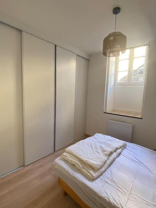 T2 4 Places 4Min A Pied Chateau Pau Extérieur photo